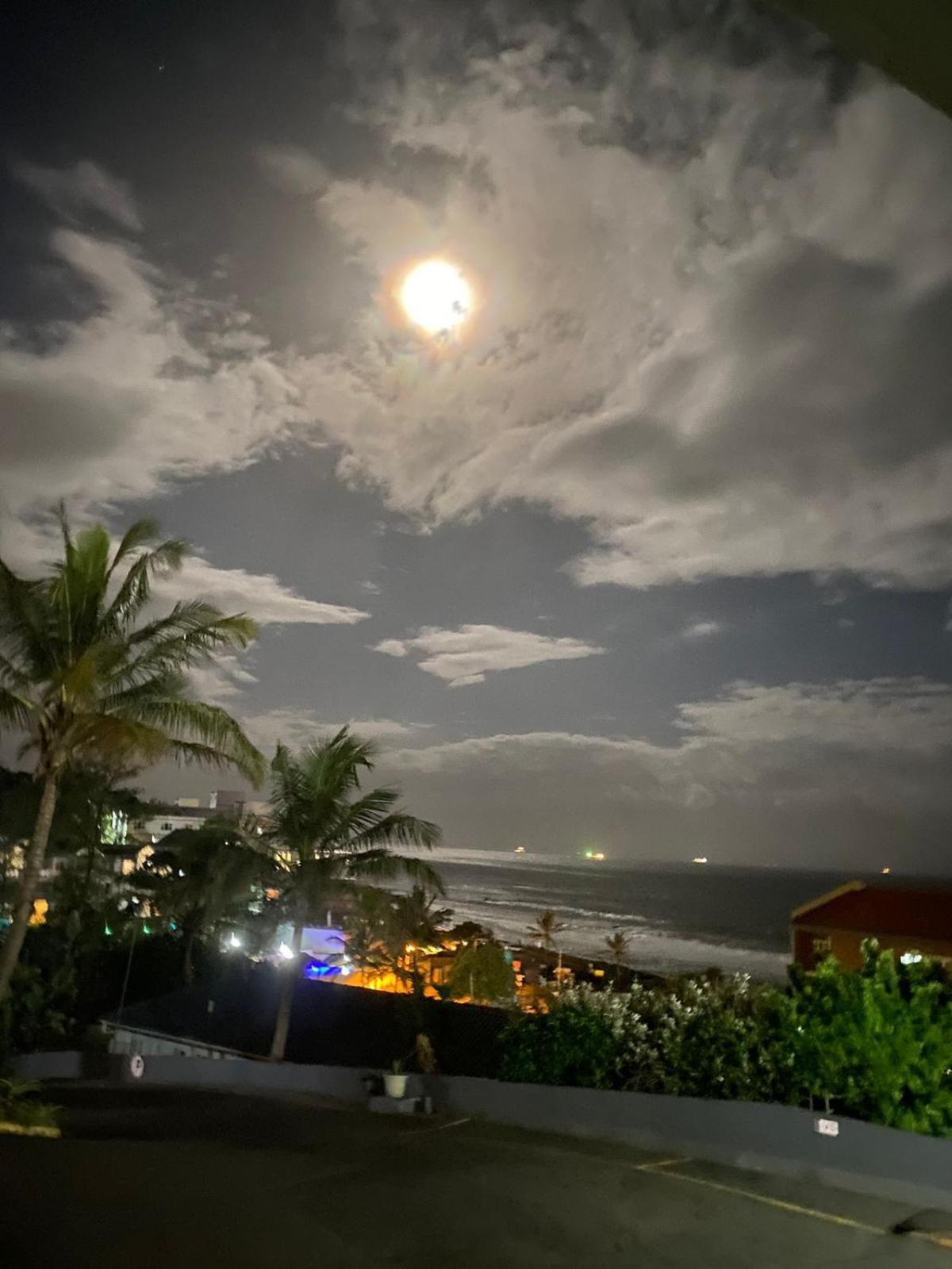 511 Umdloti Resort Beachfront 1Bed Self Catering Apartment Sea View Extérieur photo