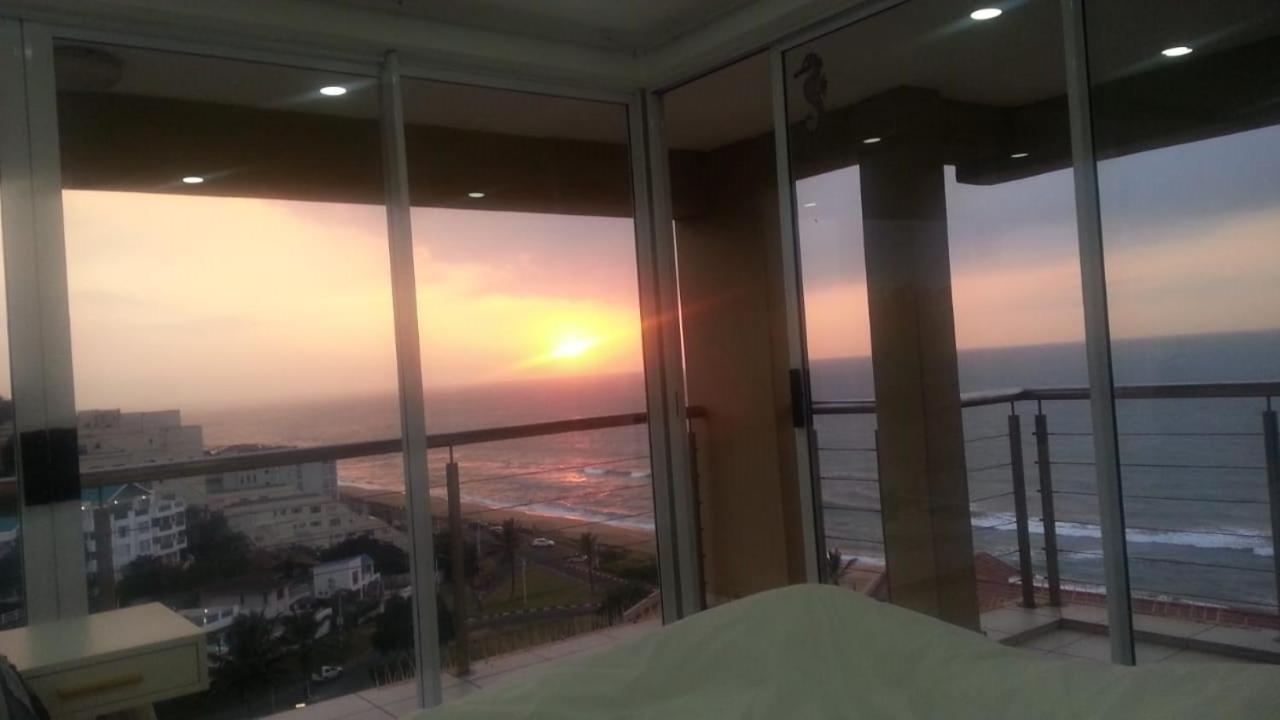 511 Umdloti Resort Beachfront 1Bed Self Catering Apartment Sea View Extérieur photo