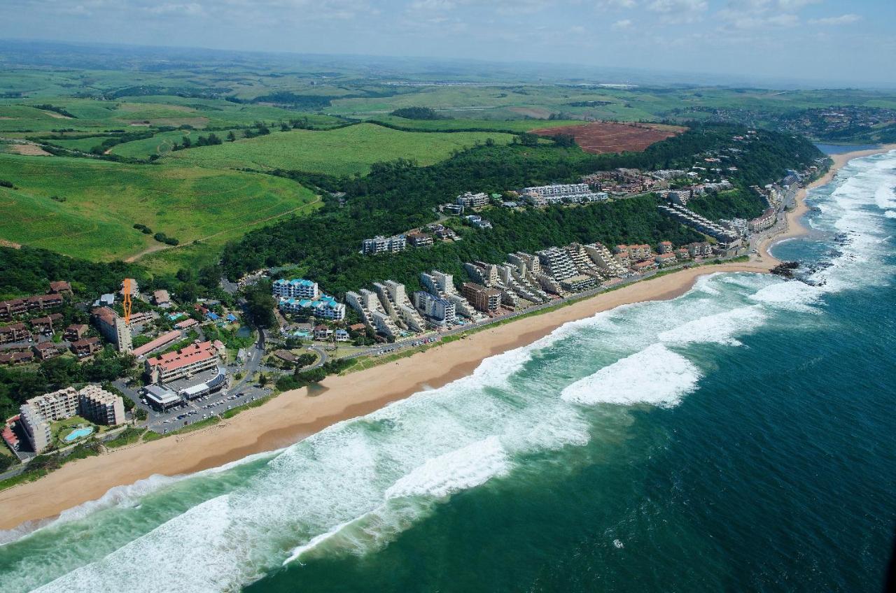 511 Umdloti Resort Beachfront 1Bed Self Catering Apartment Sea View Extérieur photo
